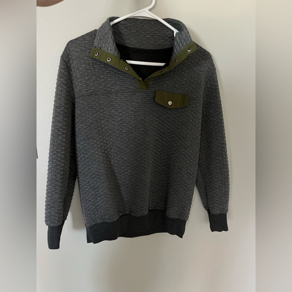 Sweaters - Women’s crew neck sweatshirt